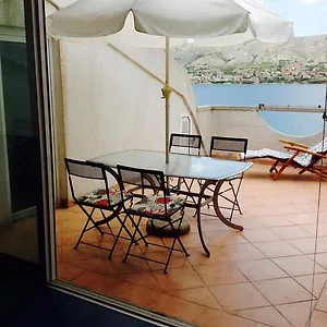 M&m Apartament Pag Town